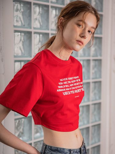 YY Printing Red Cropped Top - yyiam - Modalova