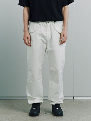 MPa Parachute Pants_Ecru - PLASTIC PRODUCT - Modalova