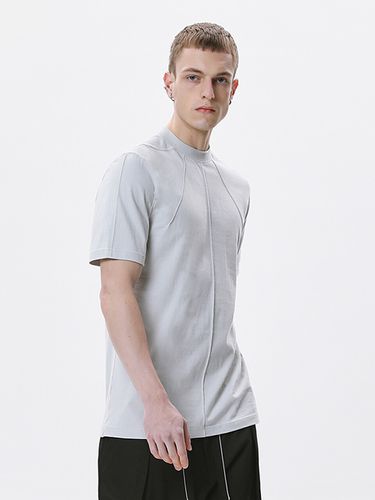 Pin Tuck Slim T-Shirt_Gray - DGNAK12 - Modalova