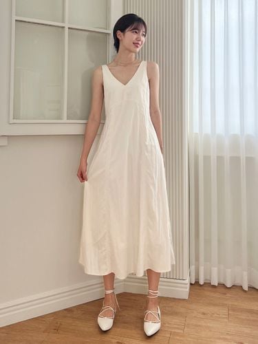 Bustier Sleeveless Long Dress_White - ARTID - Modalova