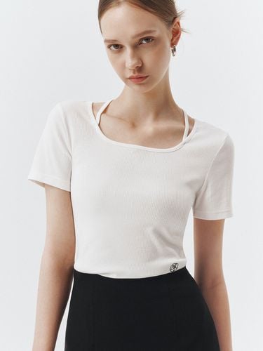 Square Neck Strap T-shirt_White - ARTID - Modalova