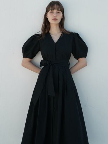 Puff Dress_Black - EIGHT DAYS A WEEK - Modalova