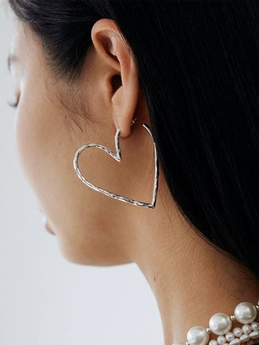 Heart Earring - MARTA - Modalova