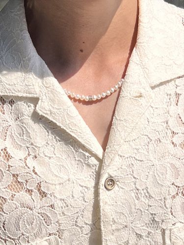 Antique Pearl Necklace - MARTA - Modalova