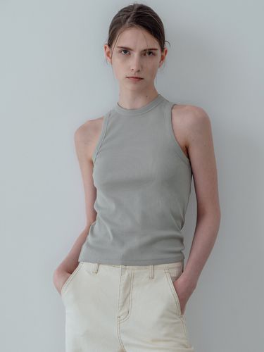 Round Neck Cotton Sleeveless Top_Light Mint - REFINED902 - Modalova