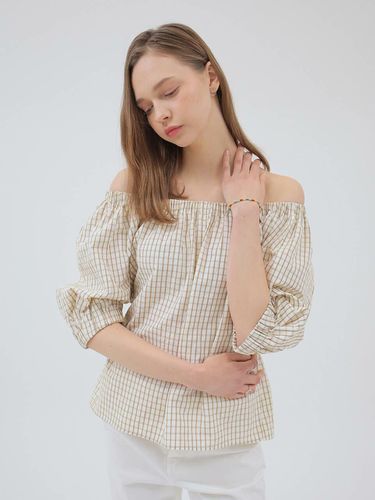 Cut-out Puff Blouse - on&on - Modalova