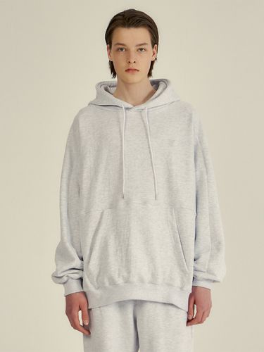 Balloon Oversized Logo Hoodie - WEDNESDAY OASIS - Modalova