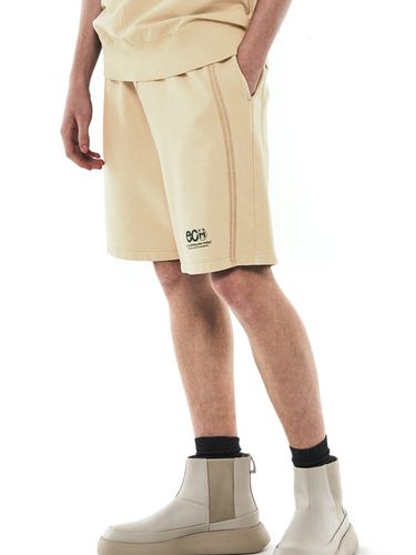 Curved Stitch Shorts _ Beige - MMIC - Modalova