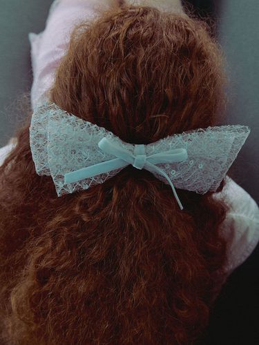 Blue Sequin Ribbon Hair Pin - Elizabeth Moments - Modalova