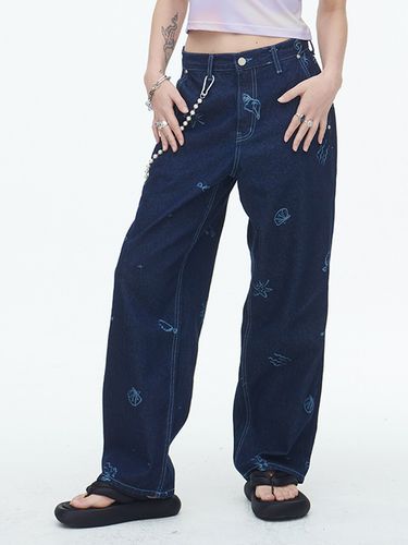 Jeju Beach Denim Pants - SSERPE - Modalova