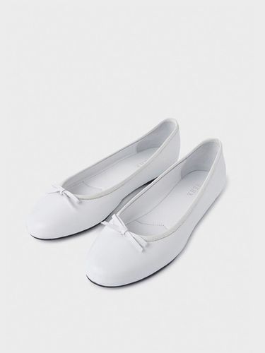 Ribbon Ballet Flats - hehr - Modalova