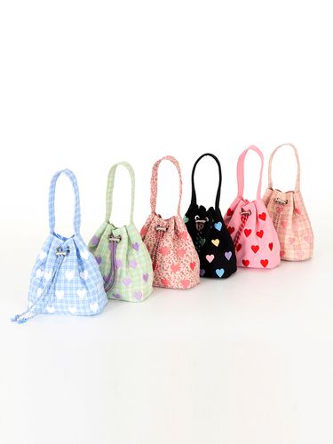 Heart Mini Bucket Bag (6 Colors) - HOLLY LOVES LOVE - Modalova