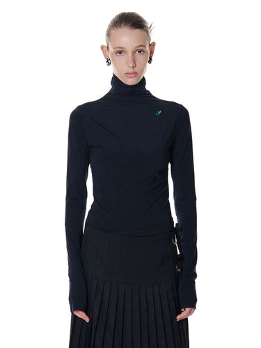 Basic Jersey Turtle Neck Top _Black - YUNSE - Modalova