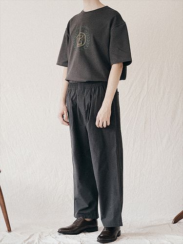 High Tension Wide Banding Pants_Charcoal - FFEFF STUDIO - Modalova