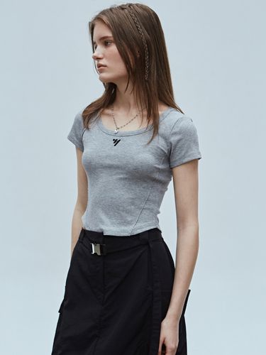 Nicole U-neck Slim Tee_Gray - NICK&NICOLE - Modalova