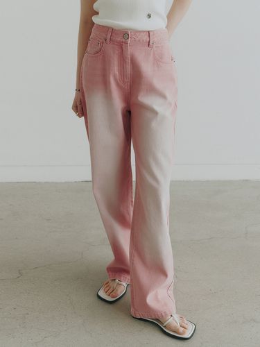 Bright Straight Denim Pants_Pink - NOIRER for WOMEN - Modalova