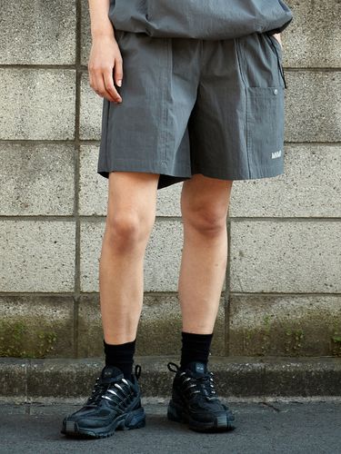 Steady Woven Short Pants (2 Color) - MINIMAL PROJECT - Modalova