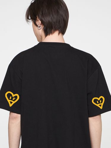 Elbow Heart Smile Drawing T-Shirt _ 5 Colors - GRAVER - Modalova