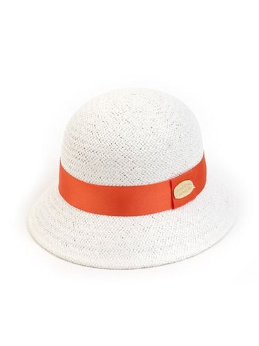 Orange Line Summer Cloche Hat_White - Universal chemistry - Modalova