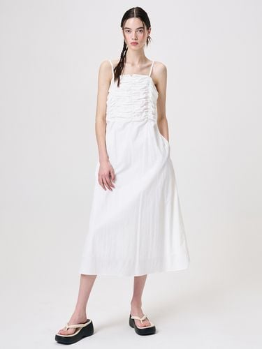 Slip Heart Neck Shirring Dress - ETMON - Modalova