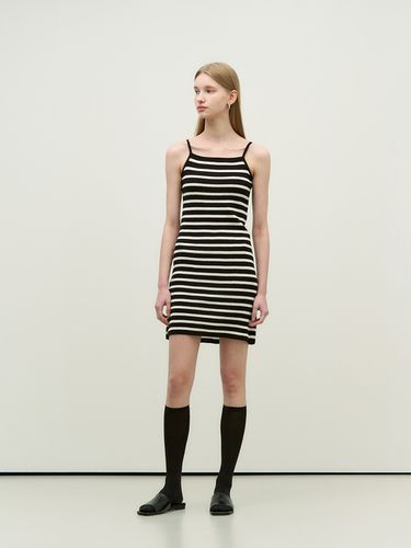 Milky Stripe Sleeveless Mini Dress _Black - ADAUL - Modalova