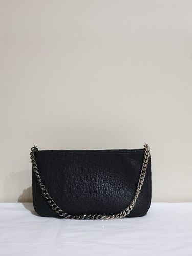 Chain Clutch Bag_Black - GONI atelier - Modalova