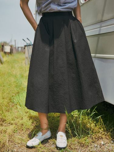 P3162 Seersucker Midi Skirt _Black - vanone atelier - Modalova