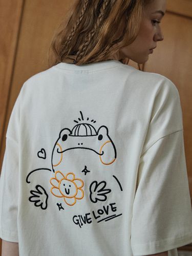 Froggy Embroidery T-Shirt _ - CPGN - Modalova