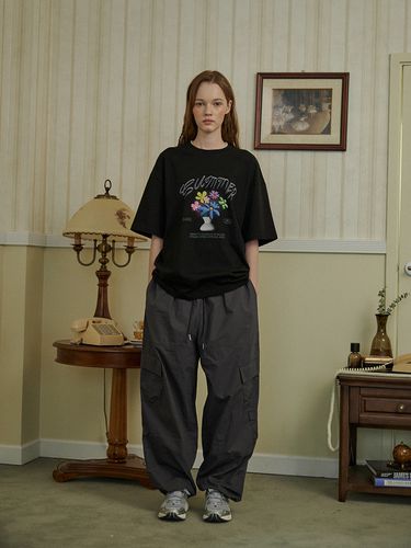 Wide Oversized Cargo Pants _ - CPGN - Modalova