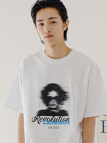 Revolution Short Sleeve T-shirt - CAMELWORK - Modalova