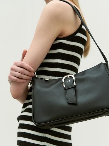 Buckle Point Shoulder Bag_Black - ADAUL - Modalova