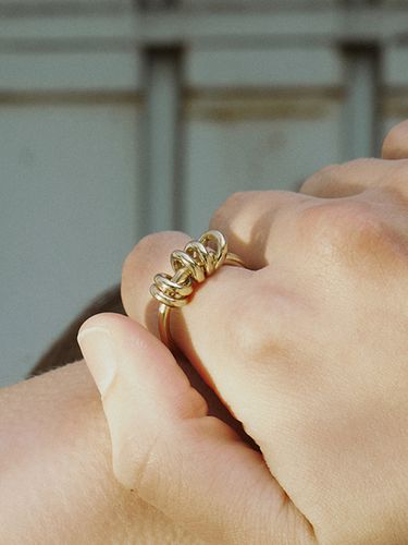 Romance In The City Ring R03_ Gold - cellmute - Modalova