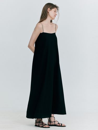 Seersucker Sleeveless Dress _ Black - WNDERKAMMER - Modalova