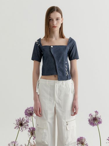 Square Neck Denim Lace-up Top_Indigo - YUSE - Modalova