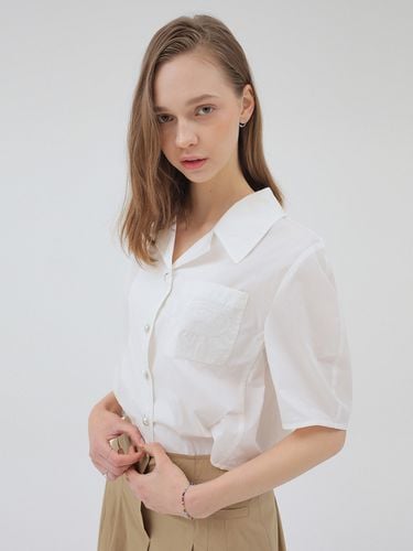 Crop Volume Sleeve Blouse_White - on&on - Modalova