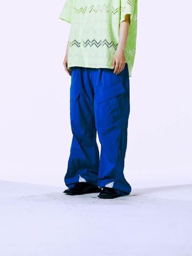 ORD Contrast Nylon Cargo Pants_Blue - ORDINARY PEOPLE - Modalova