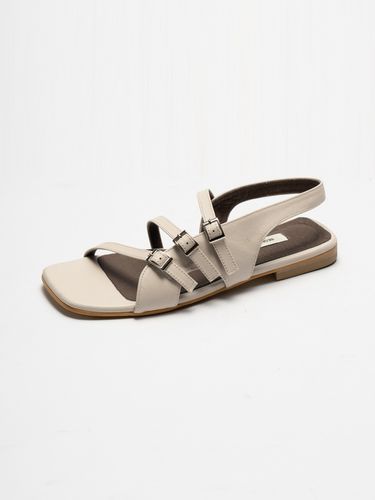 Becky Sandals_Off-White - SEONG YUN JOO - Modalova