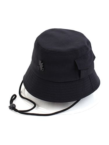 String Pocket Bucket Hat_Black - Universal chemistry - Modalova