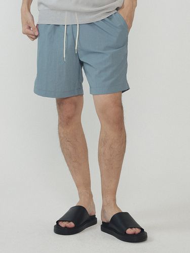 Standard Nylon Shorts - Sky Blue - Analogmood - Modalova