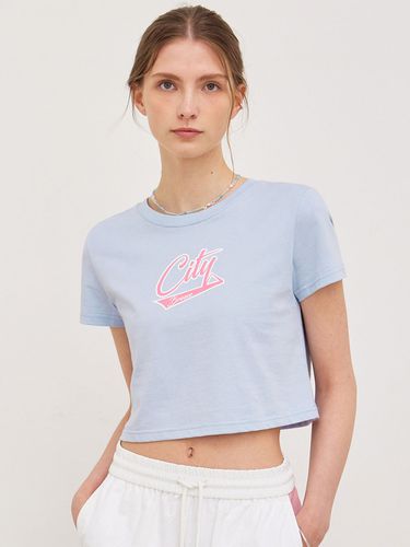 CITY Logo Crop T-shirt_Sky Blue - CITYBREEZE - Modalova