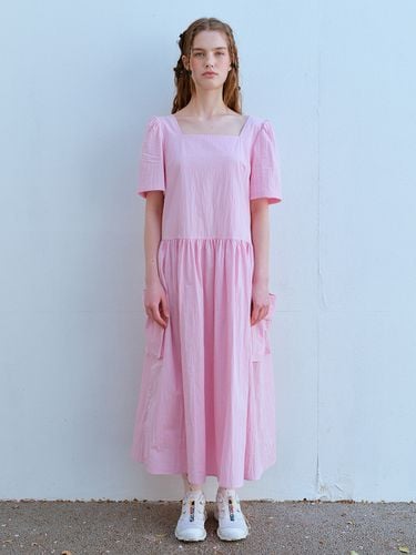 Square Neck Pocket Dress - Pink - FUNFROMFUN - Modalova