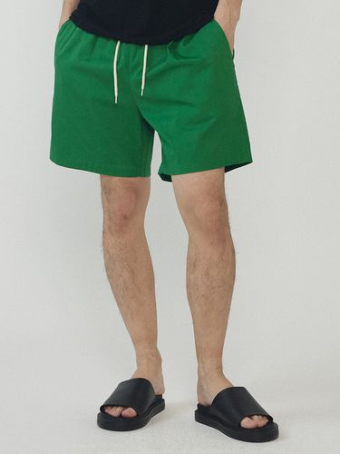 Basic Elastic Banding Shorts - Analogmood - Modalova