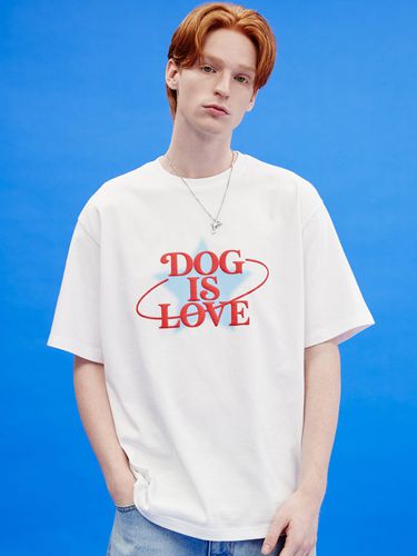 Dog Is Love Star Graphic T-shirt_White - WAIKEI - Modalova