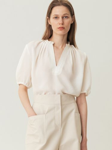 Silk Jacquard Half Blouse - KINDERSALMON - Modalova