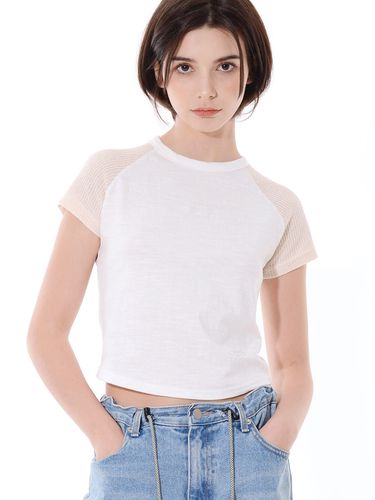 Ex Knit Cap Sleeve Crop T-Shirt - PIECEMAKER - Modalova