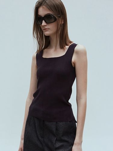 Square Neck Knit Sleeveless_Charcoal - NICK&NICOLE - Modalova