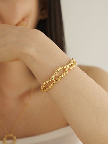 Wave Bracelet - cotoit - Modalova