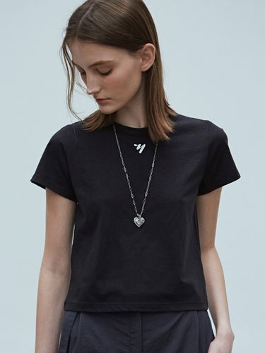 Nicole Embroidery Cropped Tee_Black - NICK&NICOLE - Modalova