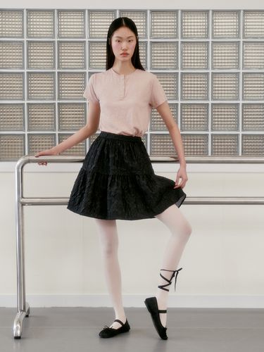 Rose Volumed Skirt_Black - GANISONG - Modalova