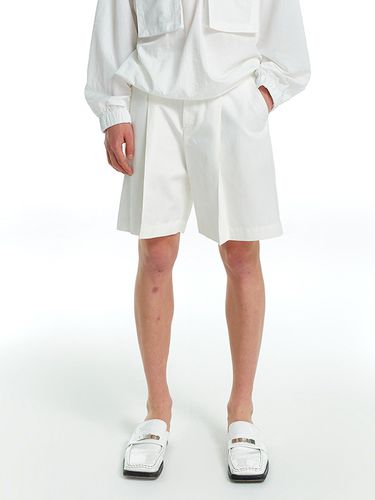 Mens Pleated Shorts - Theballon MEN - Modalova